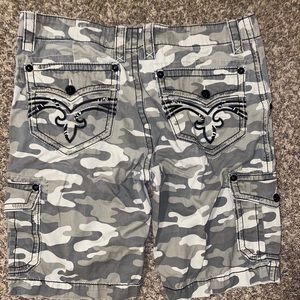 Men’s Rock Revival Shorts